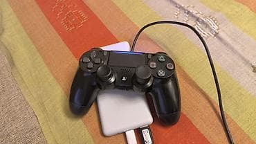 mic: Оригинальные геймпады Sony DualShock 4 для PlayStation 4 (черный и — 1