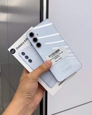 Samsung Galaxy A35 5G, Б/у, 256 ГБ, цвет - Белый, В рассрочку, 2 SIM