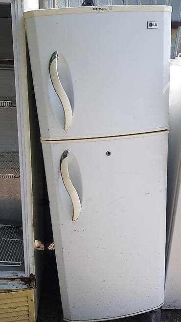 шнековый котел: Холодильник LG, Двухкамерный — 2