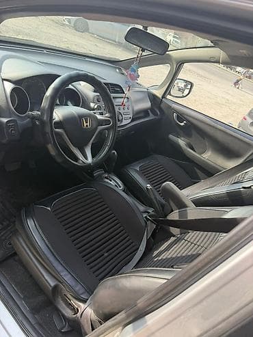 honda jazz продаю: Honda Jazz: 2010 г., 1.5 л, Автомат, Хэтчбэк — 6