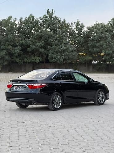 forester 2017: Toyota Camry: 2017 г., 2.5 л, Автомат, Бензин, Седан — 3