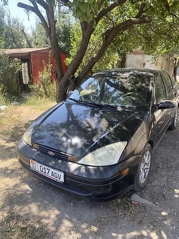infinity fx35: Ford Focus: 2001 г., 2 л, Автомат, Бензин, Седан — 5