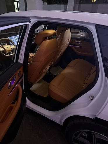 Voyah: Voyah : 2024 г., 1.5 л, Автомат, Электромобиль, Кроссовер — 9