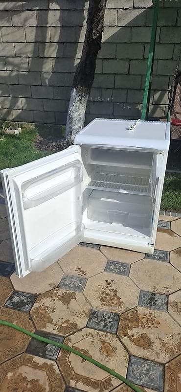 куплю мини холодильник: Холодильник Indesit, Однокамерный — 3