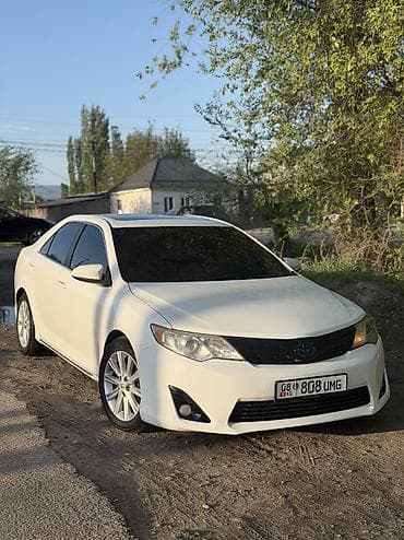 дверь камри 55: Toyota Camry: 2012 г., 2.5 л, Вариатор, Гибрид, Седан — 2