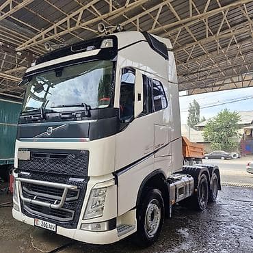 мото мапеь: Тягач, Volvo, 2015 г. — 1