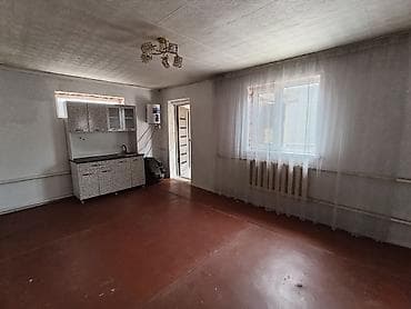 комната долгосрочно: 30 м², 3 комнаты, Парам без детей — 3