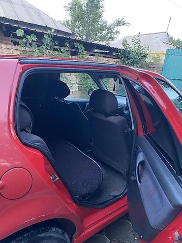 vw bora: Volkswagen Polo: 1999 г., 1.6 л, Механика, Бензин, Хэтчбэк — 4