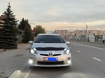 Toyota Prius: 2011 г., 1.8 л, Вариатор, Гибрид, Хэтчбэк