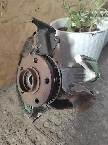 калпак на пассат: Алдыңкы сол Күпчөк Volkswagen 1998 г., Колдонулган, Оригинал, Германия — 4