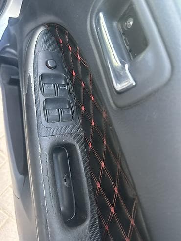 накладка фит: Honda Stream: 2001 г., Автомат, Минивэн — 7