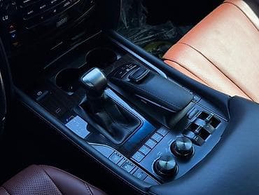 порог на лексус: Lexus LX: 2020 г., 5.7 л, Автомат, Бензин, Внедорожник — 8