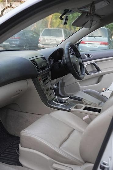 Subaru Outback: 2004 г., 2.5 л, Автомат, Бензин, Универсал — 5