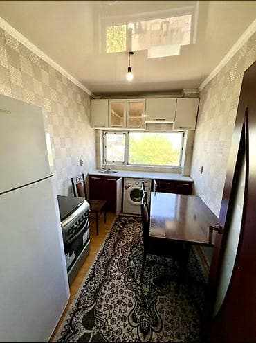 нижняя аларча: 2 комнаты, 41 м², Индивидуалка, 3 этаж, Евроремонт — 4