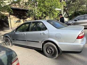 хонда торнео капот: Honda Torneo: 2000 г., Седан — 1