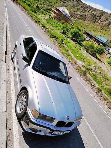 step 2: BMW 3 series: 1991 г., 1.8 л, Механика, Бензин, Седан — 3