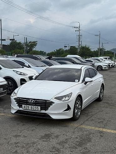 Hyundai Sonata: 2021 г., 2 л, Автомат, Газ, Седан