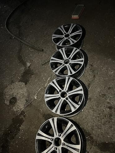 bbs rs: Диски R 13 отверстий - 4, Б/у — 4