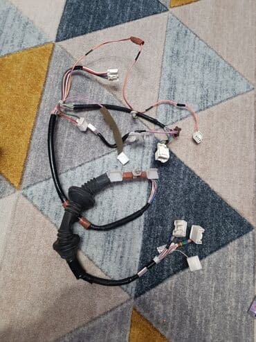 домкрат для машины: Замок двери Toyota 2009 г., Б/у, Оригинал, Япония — 3