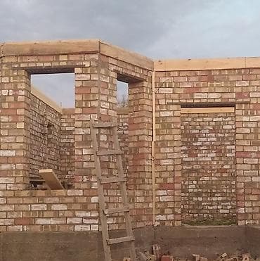 жидкий стяжка: Стройканын баардык турун жасайбыз Кладка кирпичных домов и перегородок — 4
