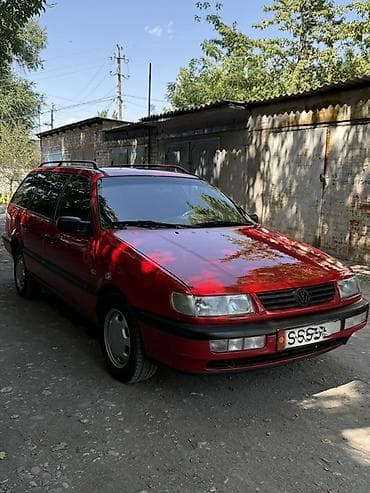 Volkswagen Passat Variant: 1994 г., 1.8 л, Механика, Бензин, Универсал — 1