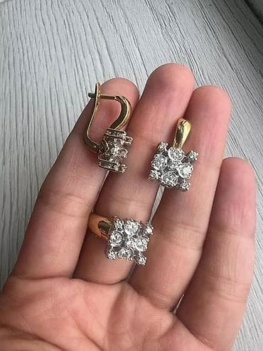 Набор украшений, Проба 750, Новый, Цвет металла: Желтый