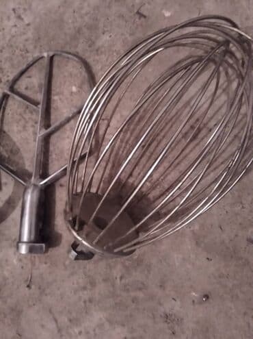 ТВ и видео: Миксирдин тиштери сатылат,баасы 1500 сом,тел — 3