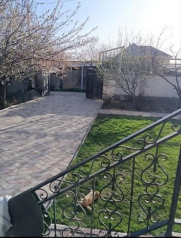 Дома: 350 м², 10 комнат, Балкон застеклен, Амбарная, Бассейн — 4