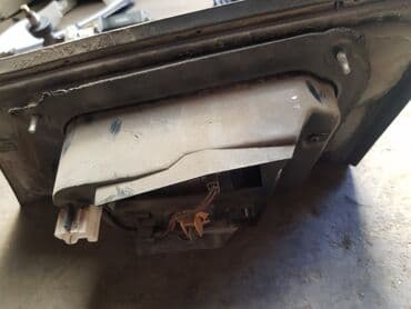 купить задний фонарь тойота авенсис бу: Задний левый стоп-сигнал Nissan 1999 г., Б/у, Оригинал, Япония — 4