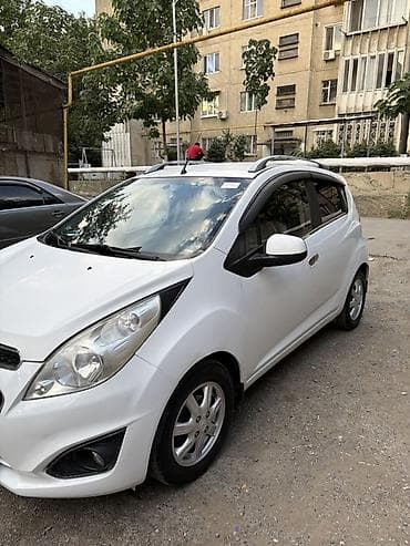 шевролет крузе: Chevrolet Spark: 2012 г., Автомат, Бензин, Хэтчбэк — 1