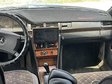 v class: Mercedes-Benz W124: 1992 г., 3 л, Механика, Дизель, Универсал — 4