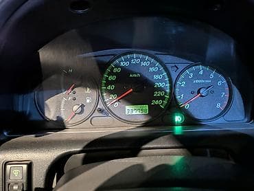 626: Mazda 626: 2000 г., 1.8 л, Механика, Бензин, Седан — 10