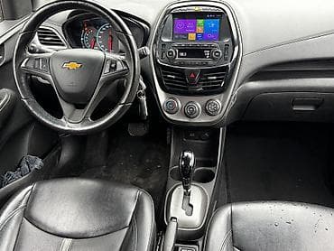 techno spark: Chevrolet Spark: 2019 г., 1 л, Автомат, Бензин, Хэтчбэк — 4
