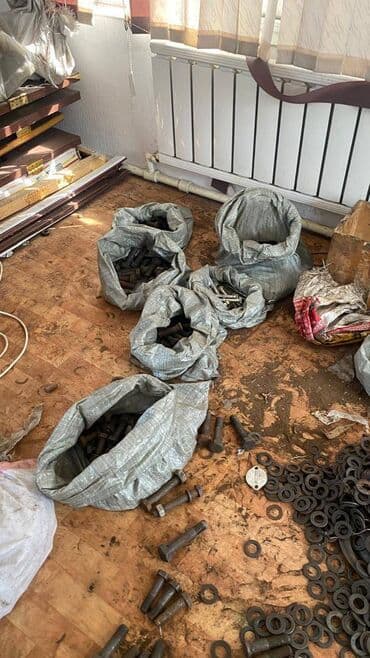 купить полировочную машинку: Продам пики на гидро молот, коронки, зуб на ковш болты, колодки и — 6