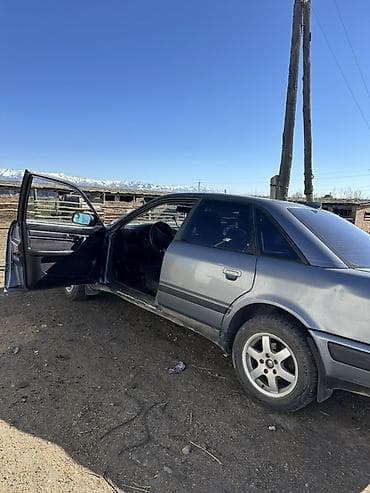 эшик б у: Audi 100: 1992 г., Кол менен иштөөчү, Бензин, Седан — 2