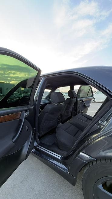 мерседес 240: Mercedes-Benz C-Class: 1998 г., 2.4 л, Механика, Бензин, Седан — 9