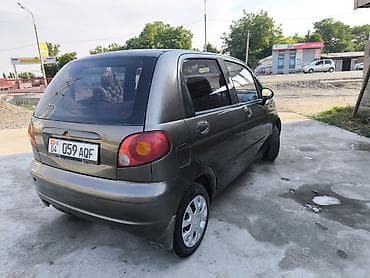 Унаа: Daewoo Matiz: 2005 г., 0.8 л, Кол менен иштөөчү, Бензин, Хетчбек — 4