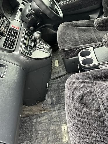 одсей 1: Honda Odyssey: 2002 г., 2.3 л, Автомат, Бензин, Минивэн — 10