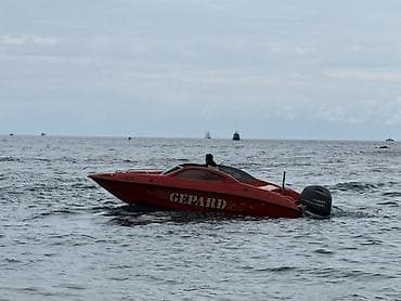 Спорт и хобби: Лодка, Моторная, Стеклопластик — 1