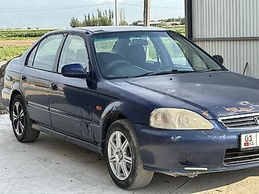 каропка цивик: Honda Civic: 2000 г., Автомат, Седан — 4
