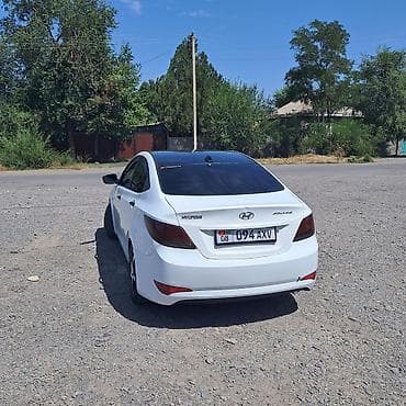 фе: Hyundai Solaris: 2015 г., 1.4 л, Механика, Бензин — 3