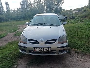 bew e34: Nissan Tino: 2002 г., Автомат, Минивэн — 1