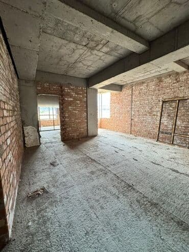 недостроеные дома: 2 бөлмө, 89 кв. м, Элитка, 2 кабат, ПСО (өзү оңдоп түзөтүп бүтүү үчүн) — 12