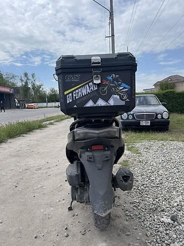 багажник скутера: Скутер/мопед 50–125 см³ (классический китайский вариант GY6) - Цвет — 5