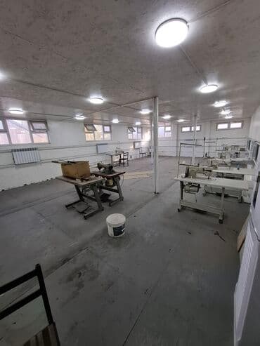 Недвижимость: Сдаётся помещение 180м кв. 2 этаж 550с за кв. метр. адрес — 4