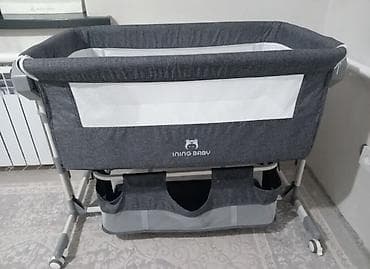 детская обувь для девочек: Детская приставная кроватка, С колесиками, цвет - Серый — 2