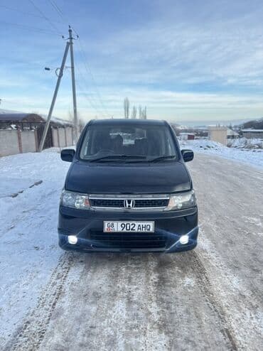 зима: Honda Stepwgn: 2003 г., 2.4 л, Автомат, Бензин, Минивэн — 4