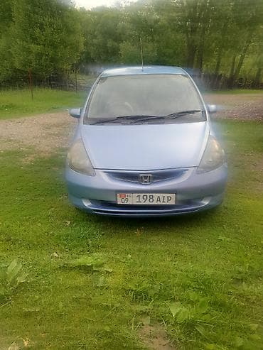Транспорт: Honda Fit: 2002 г., 1.3 л, Автомат, Бензин, Хэтчбэк — 1