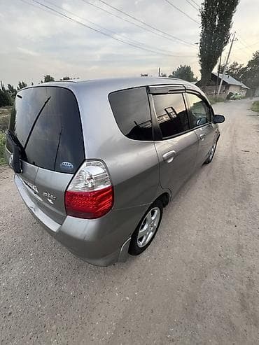 subaru outback xt: Honda Fit: 2004 г., 1.3 л, Автомат, Бензин, Хэтчбэк — 6