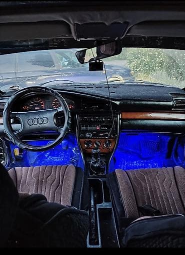 ош жапалак: Audi 100: 1991 г., Седан — 7
